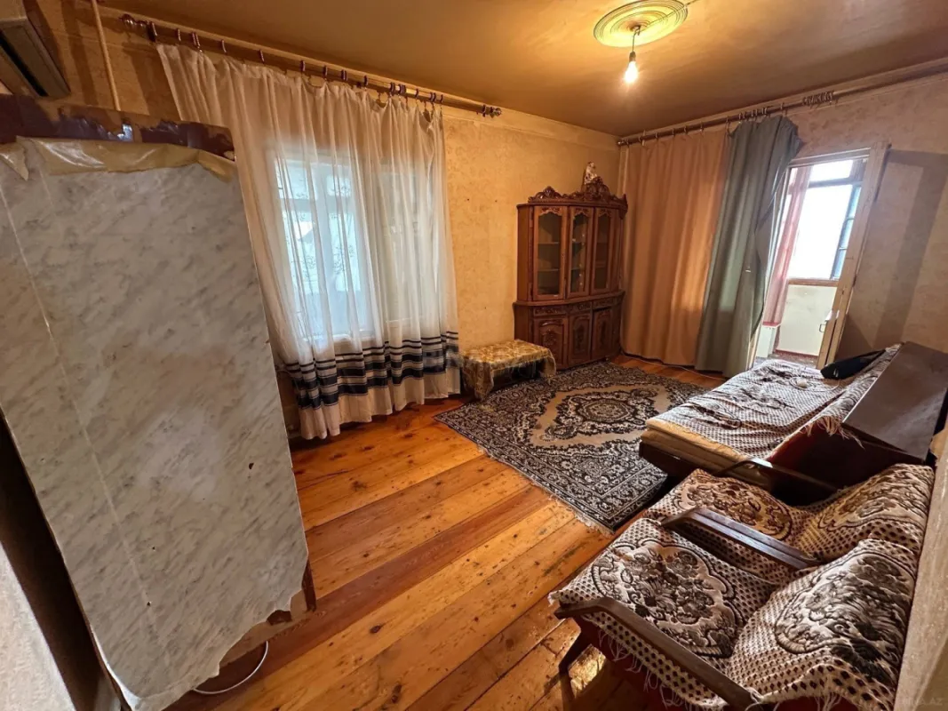 Kirayə verilir 2 otaqlı mənzil 45 m²