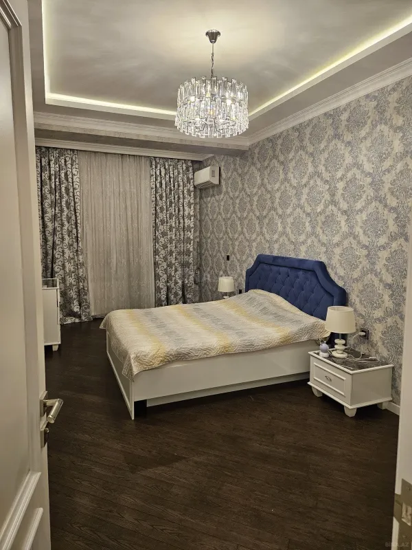 Kirayə verilir 2 otaqlı mənzil 86 m²