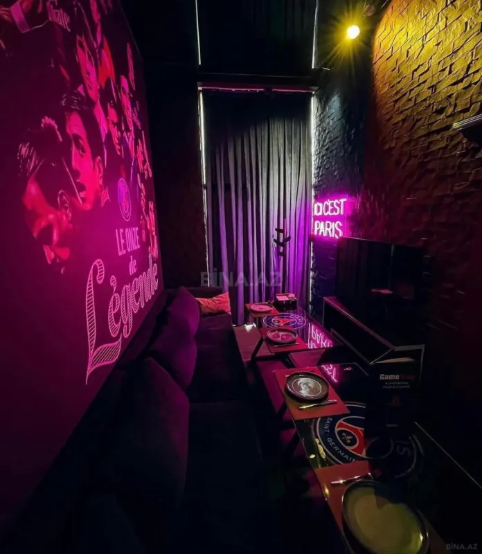 Satılır obyekt 250 m²