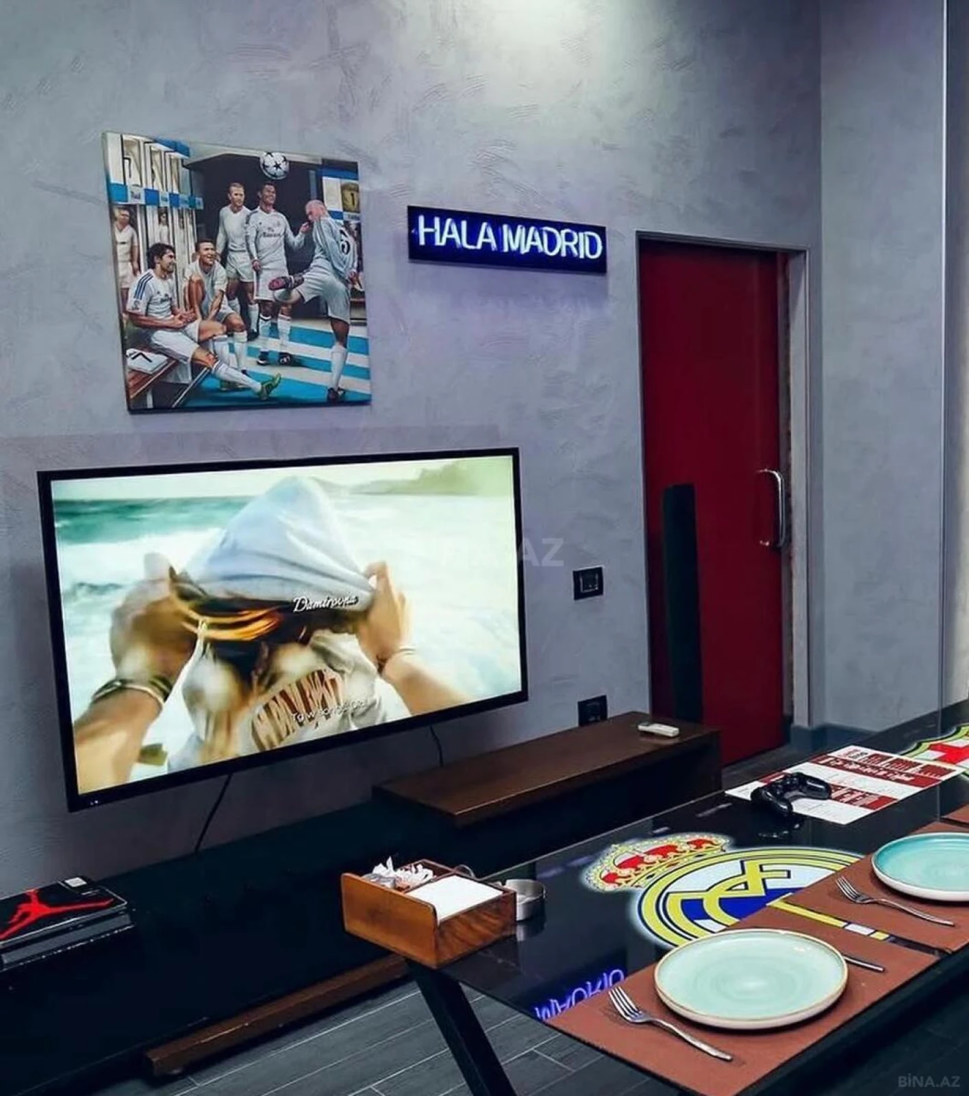 Satılır obyekt 250 m²