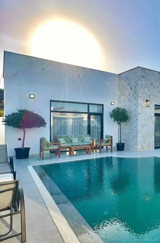 Satılır 4 otaqlı həyət evi 170 m²