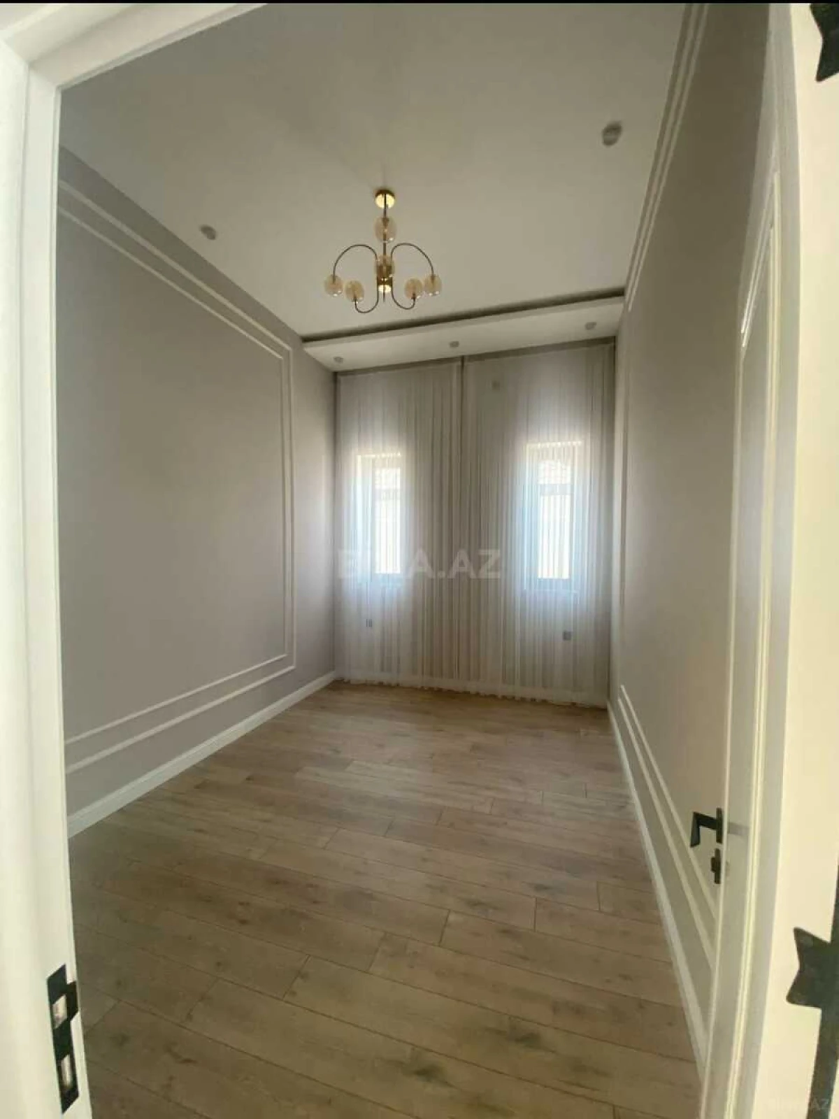 Satılır 4 otaqlı həyət evi 170 m²