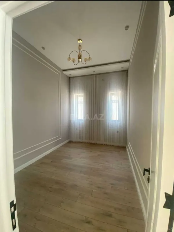 Satılır 4 otaqlı həyət evi 170 m²