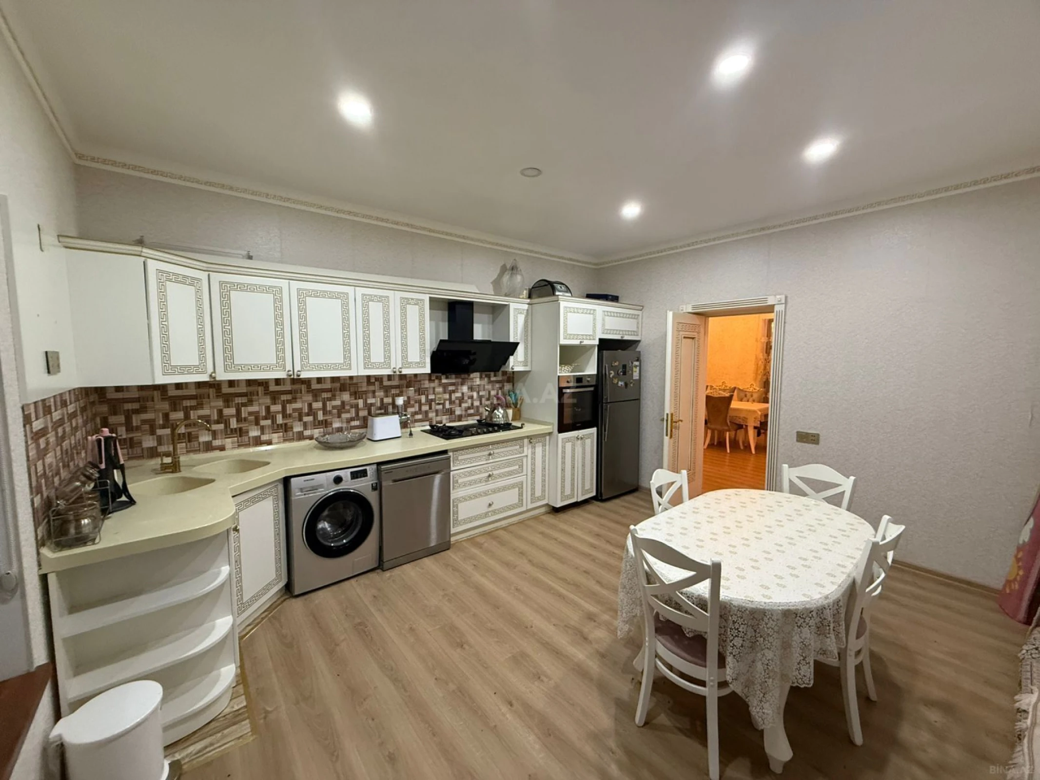 Kirayə verilir 5 otaqlı həyət evi 150 m²