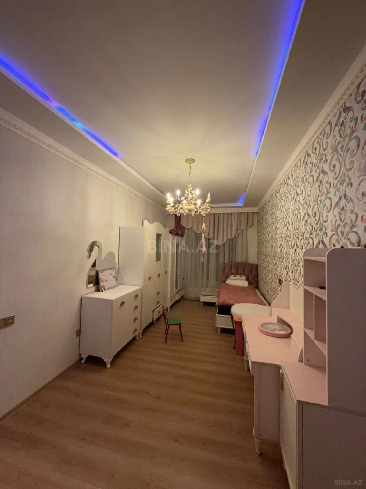 Kirayə verilir 5 otaqlı həyət evi 150 m²