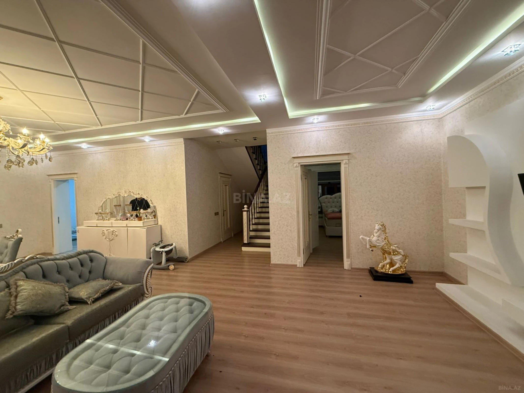 Kirayə verilir 5 otaqlı həyət evi 150 m²