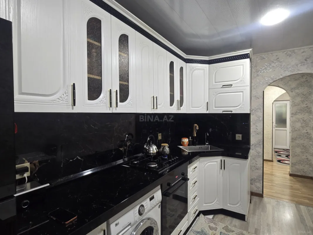 Satılır 4 otaqlı mənzil 90 m²