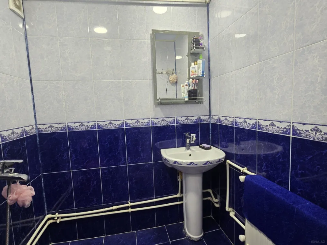 Satılır 4 otaqlı mənzil 90 m²