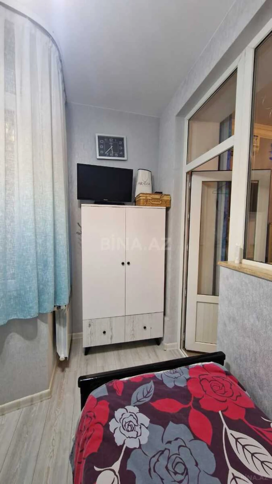 Satılır 3 otaqlı mənzil 125 m²