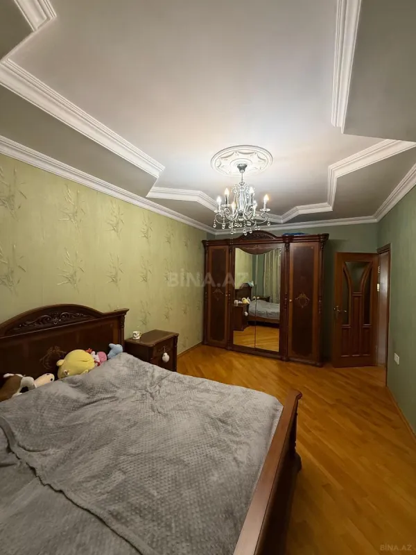 Satılır 3 otaqlı mənzil 82.9 m²