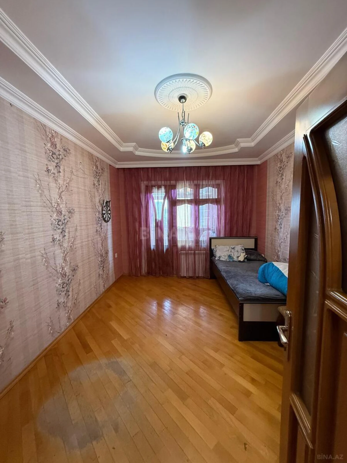 Satılır 3 otaqlı mənzil 82.9 m²