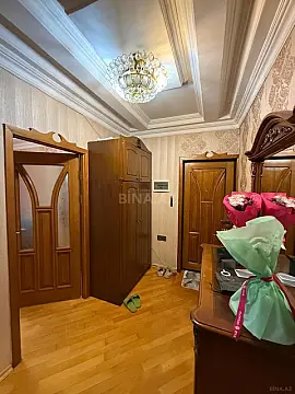 Satılır 3 otaqlı mənzil 82.9 m²