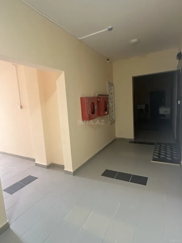 Satılır 2 otaqlı mənzil 111 m²