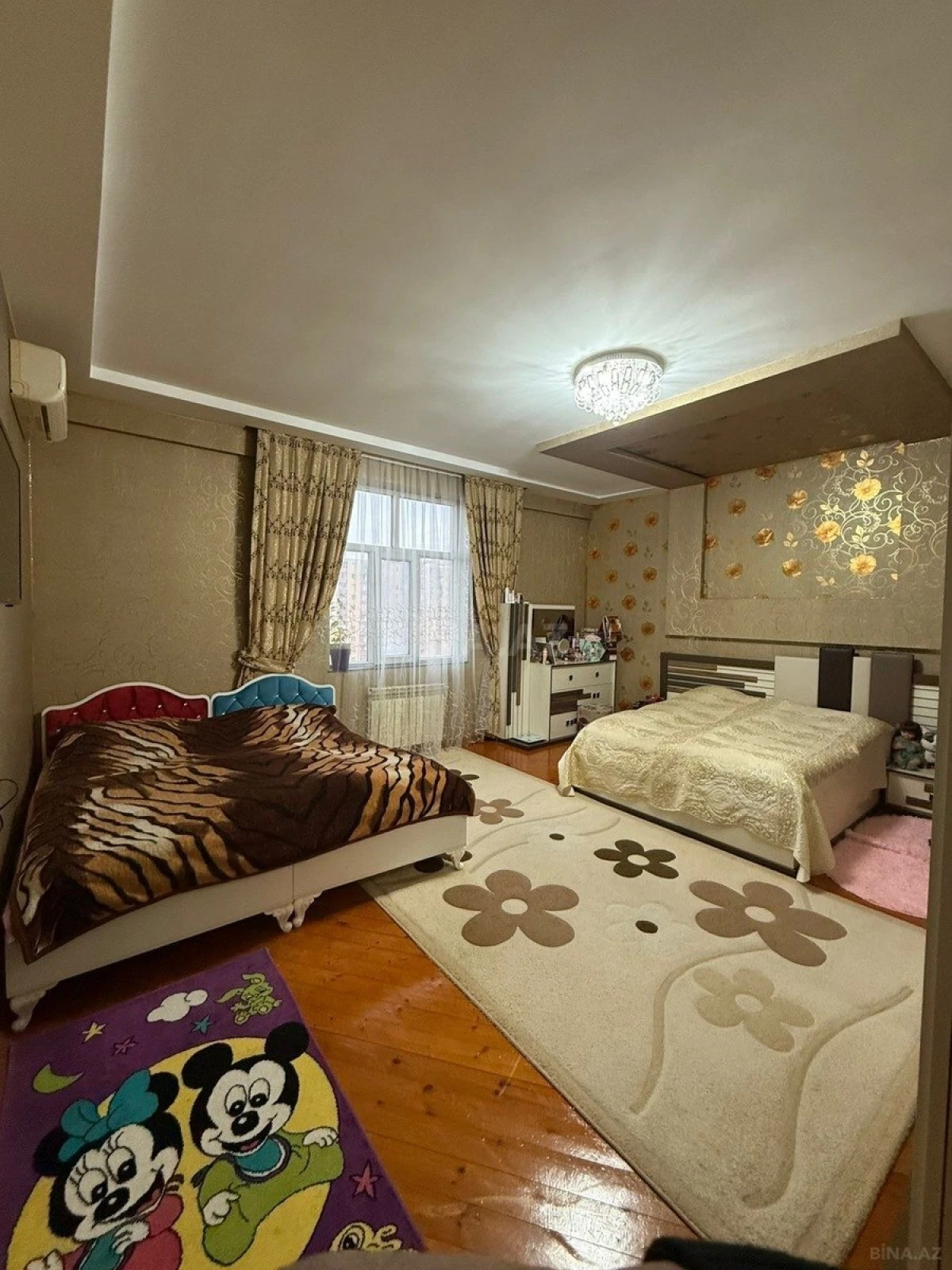 Satılır 2 otaqlı mənzil 70 m²