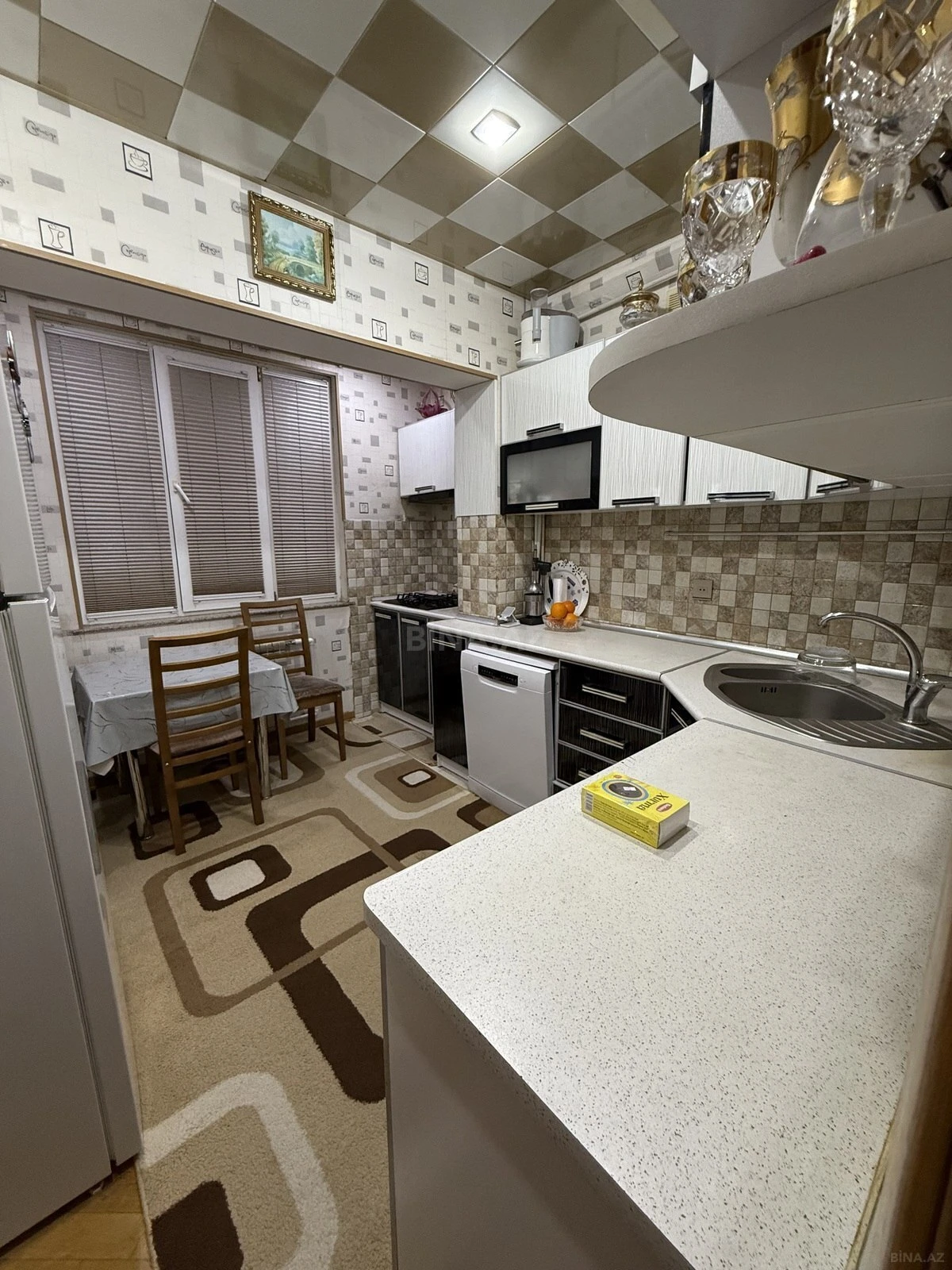Satılır 3 otaqlı mənzil 95 m²