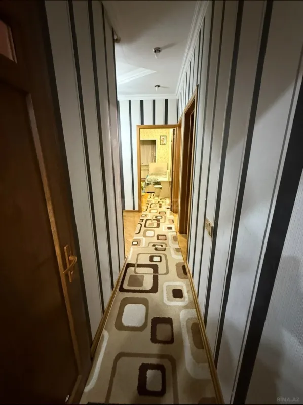 Satılır 3 otaqlı mənzil 95 m²