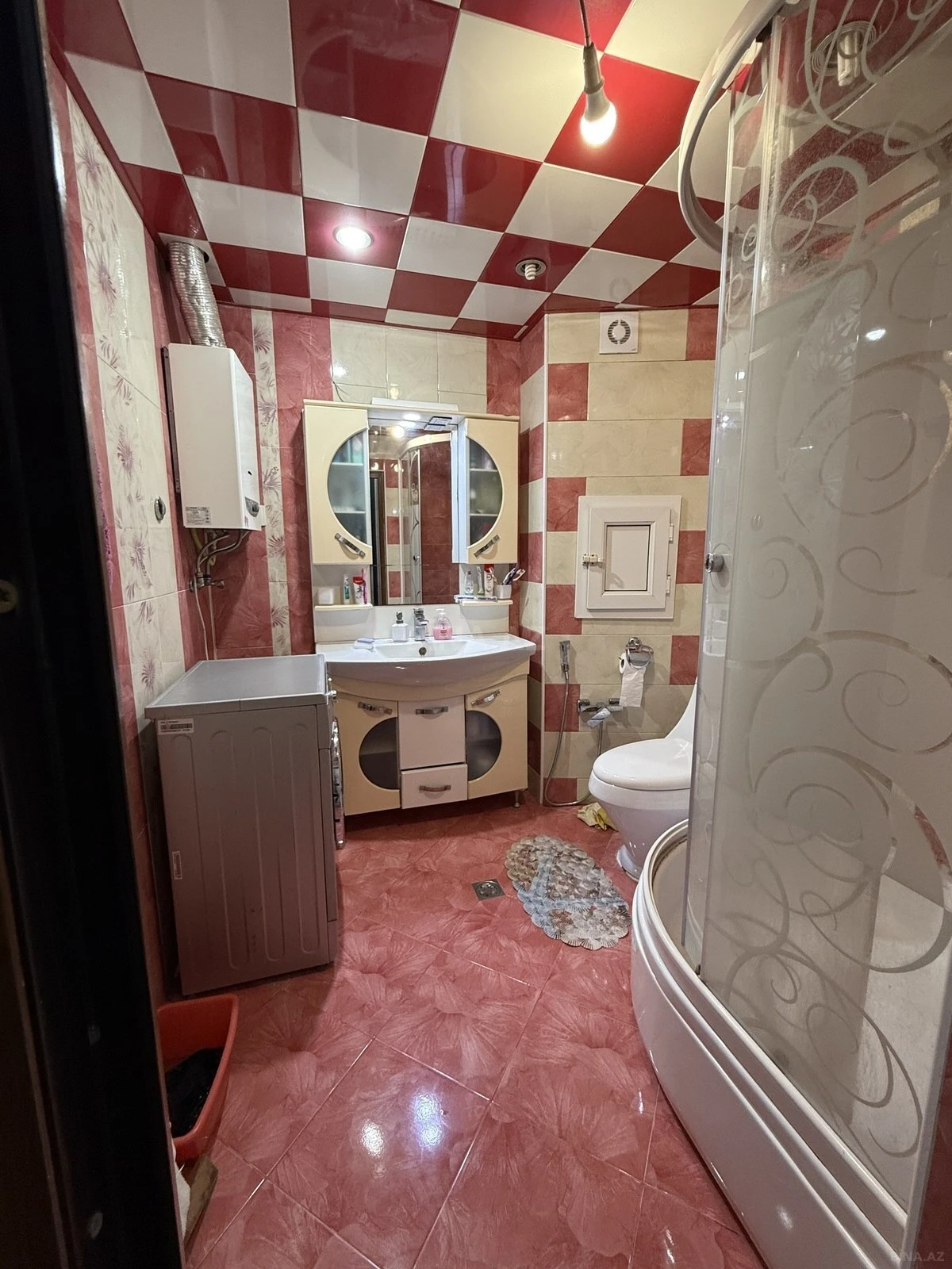 Satılır 3 otaqlı mənzil 95 m²
