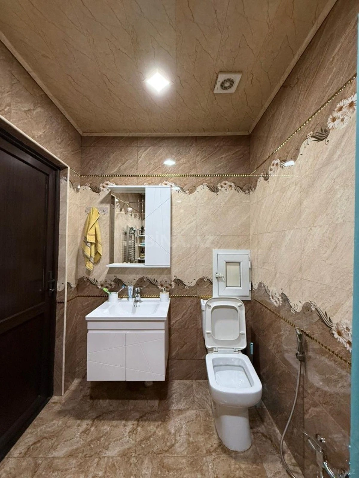 Satılır 3 otaqlı mənzil 67 m²