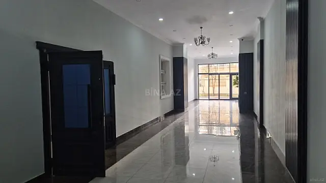 Satılır 4 otaqlı mənzil 225 m² — Bakı 4 otaq 225.00 m²