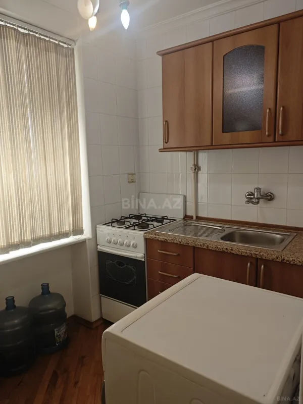 Kirayə verilir 1 otaqlı mənzil 45 m²
