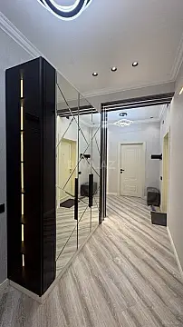 Satılır 3 otaqlı mənzil 106 m²