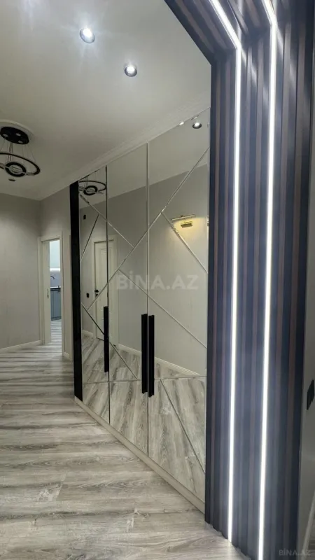 Satılır 3 otaqlı mənzil 106 m²