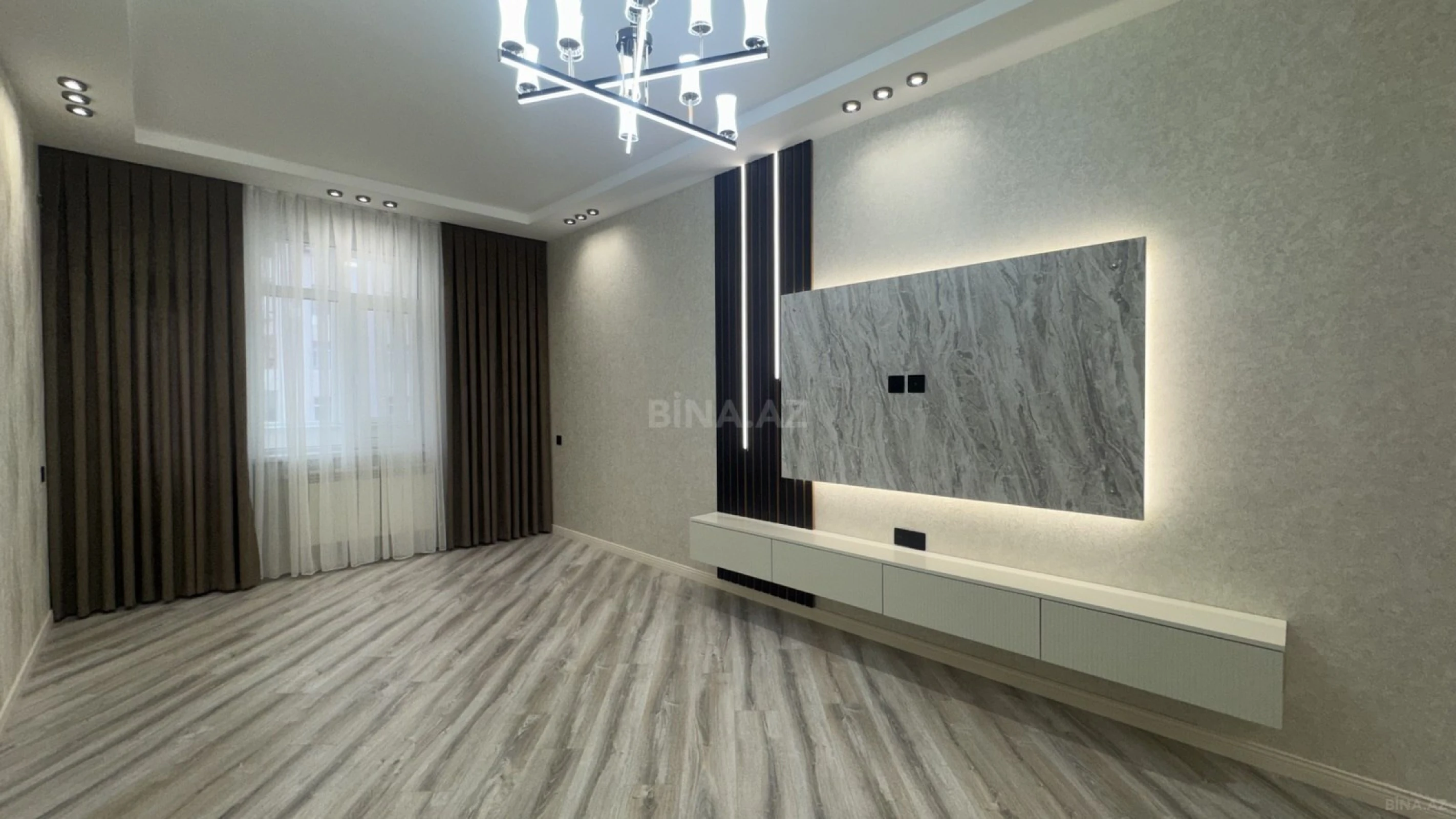 Satılır 3 otaqlı mənzil 106 m²