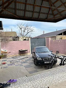 Satılır 4 otaqlı həyət evi 120 m²