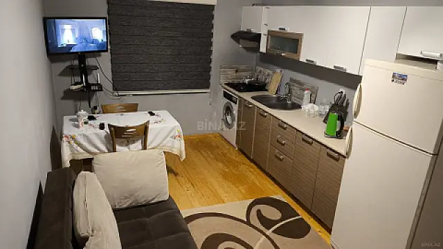 Kirayə verilir 2 otaqlı həyət evi 50 m²