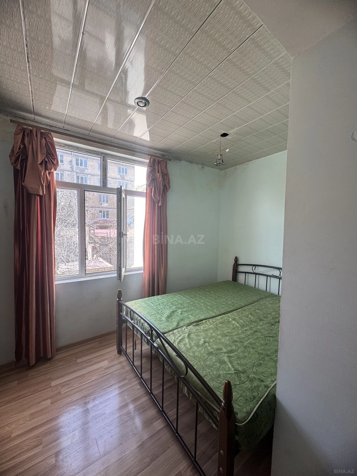 Satılır 1 otaqlı mənzil 50 m²