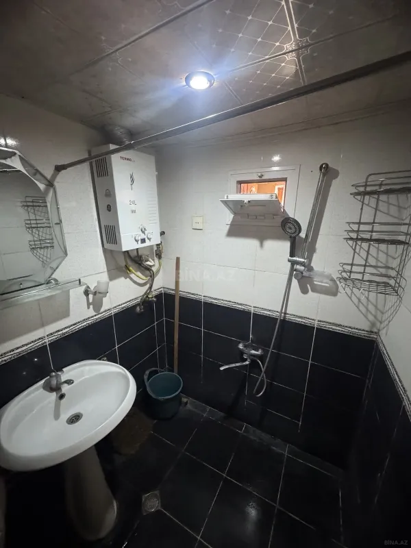 Satılır 1 otaqlı mənzil 50 m²