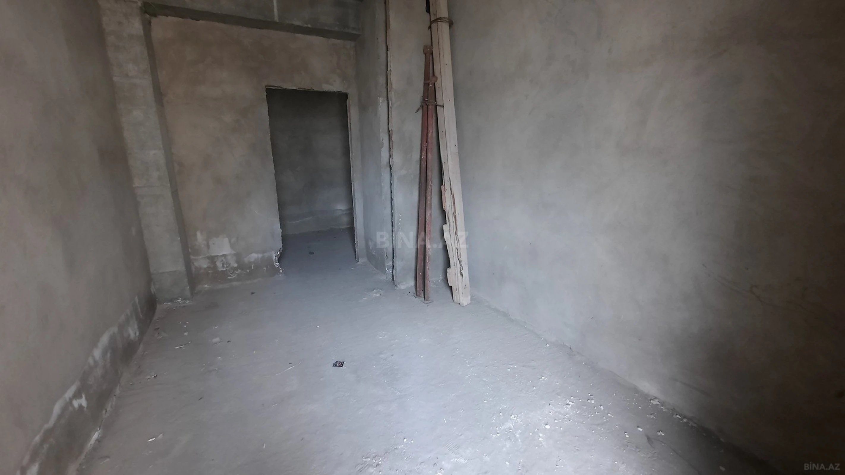 Satılır 3 otaqlı mənzil 144 m²