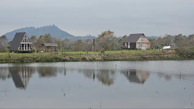 Satılır torpaq sahəsi 350 m²