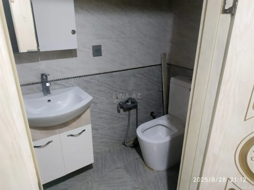 Kirayə verilir 3 otaqlı mənzil 81 m²