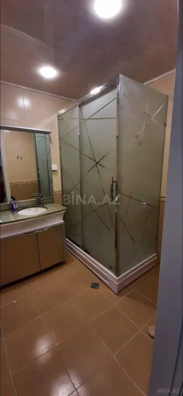 Satılır 2 otaqlı mənzil 92 m²