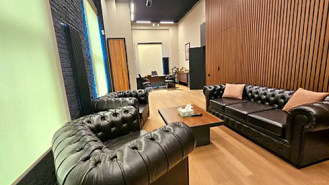 Kirayə verilir 3 otaqlı ofis 143 m²