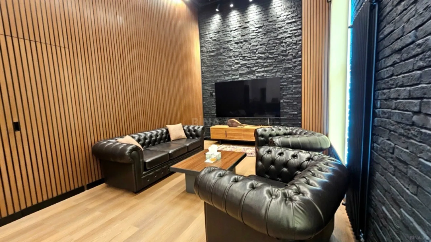 Kirayə verilir 3 otaqlı ofis 143 m²