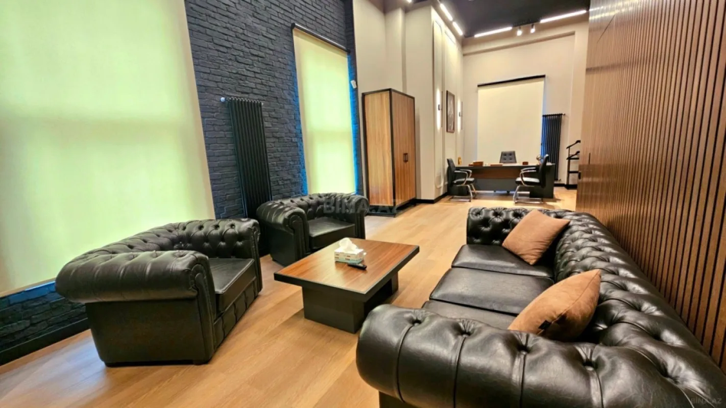 Kirayə verilir 3 otaqlı ofis 143 m²