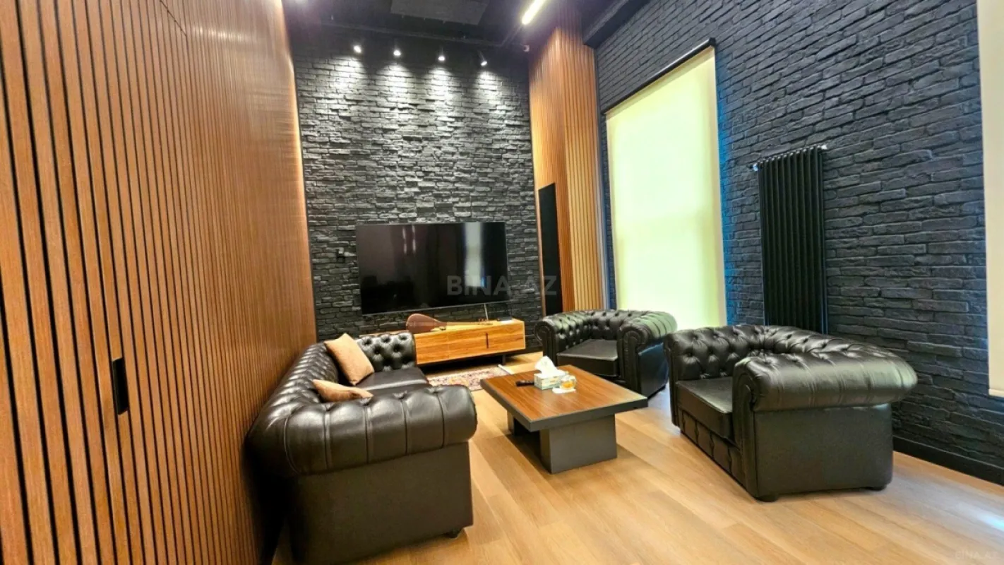 Kirayə verilir 3 otaqlı ofis 143 m²