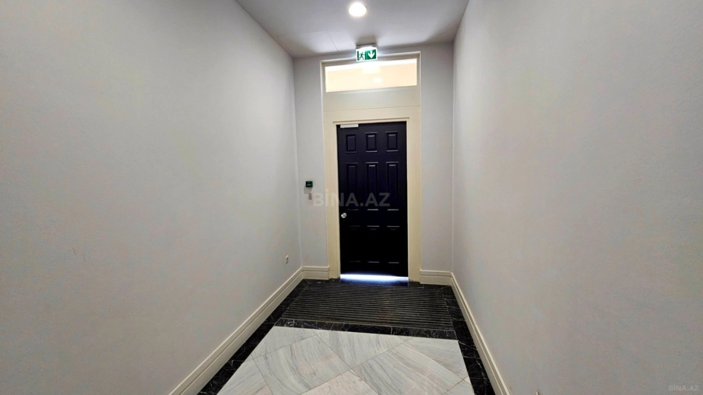 Kirayə verilir 3 otaqlı ofis 143 m²