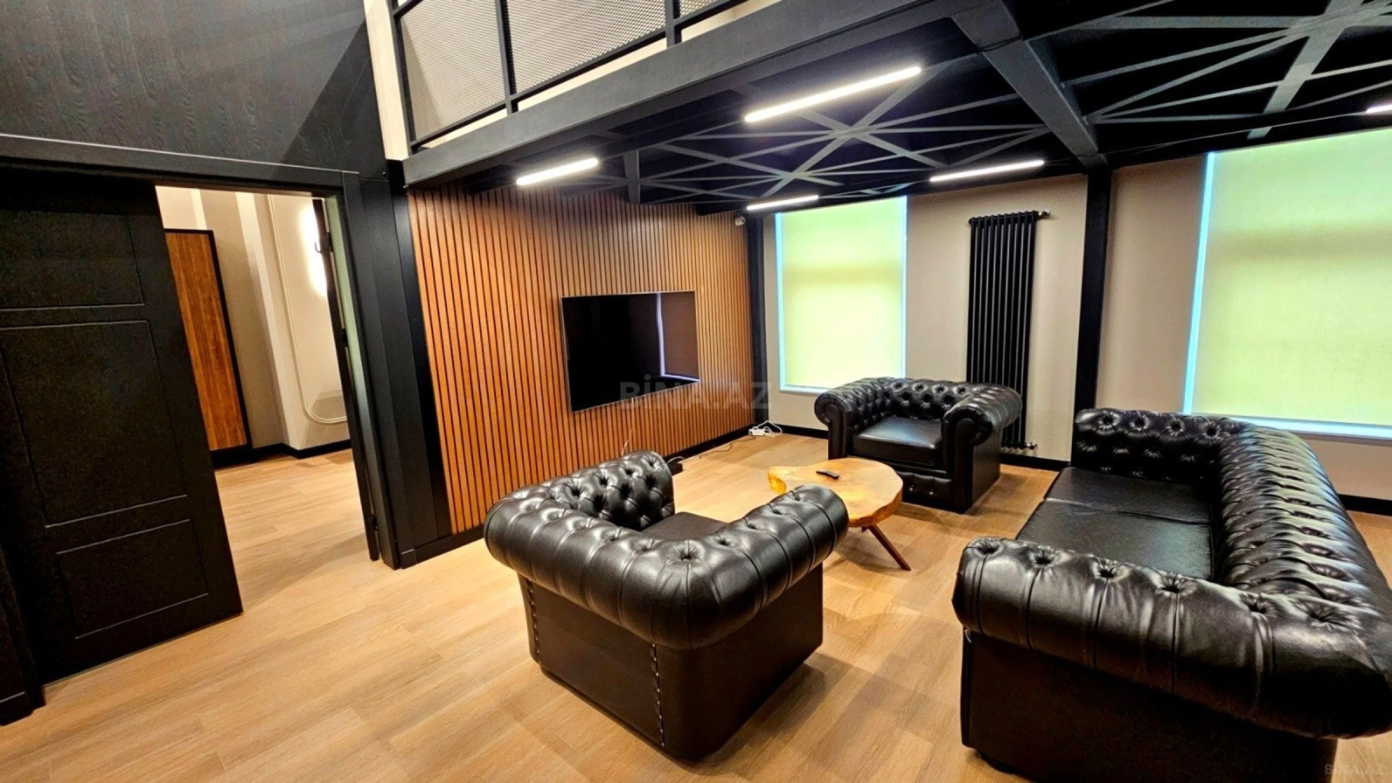 Kirayə verilir 3 otaqlı ofis 143 m²