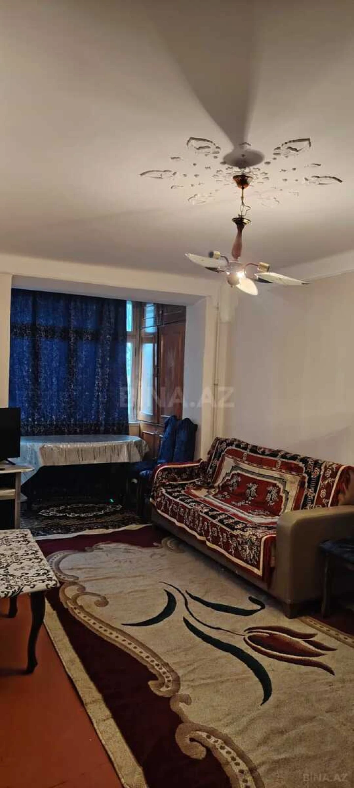 Kirayə verilir 2 otaqlı mənzil 40 m²