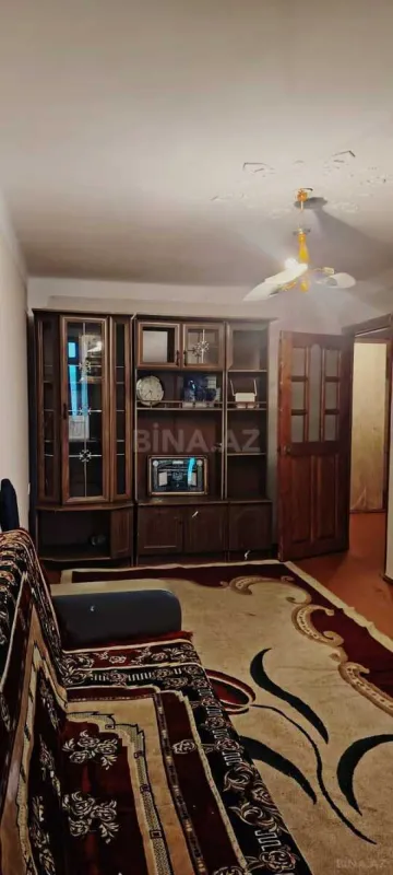 Kirayə verilir 2 otaqlı mənzil 40 m²