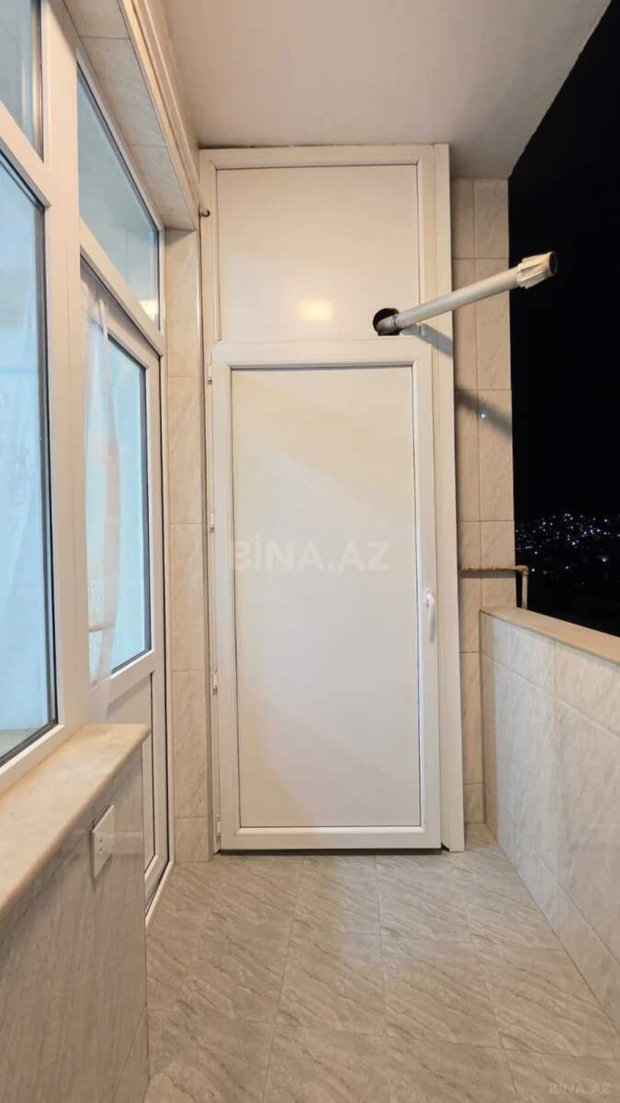 Satılır 3 otaqlı mənzil 94 m²
