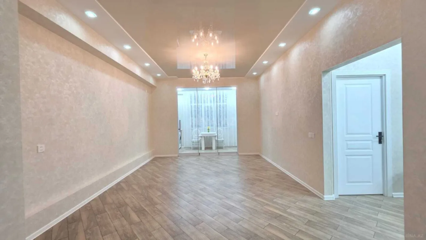 Satılır 3 otaqlı mənzil 94 m²