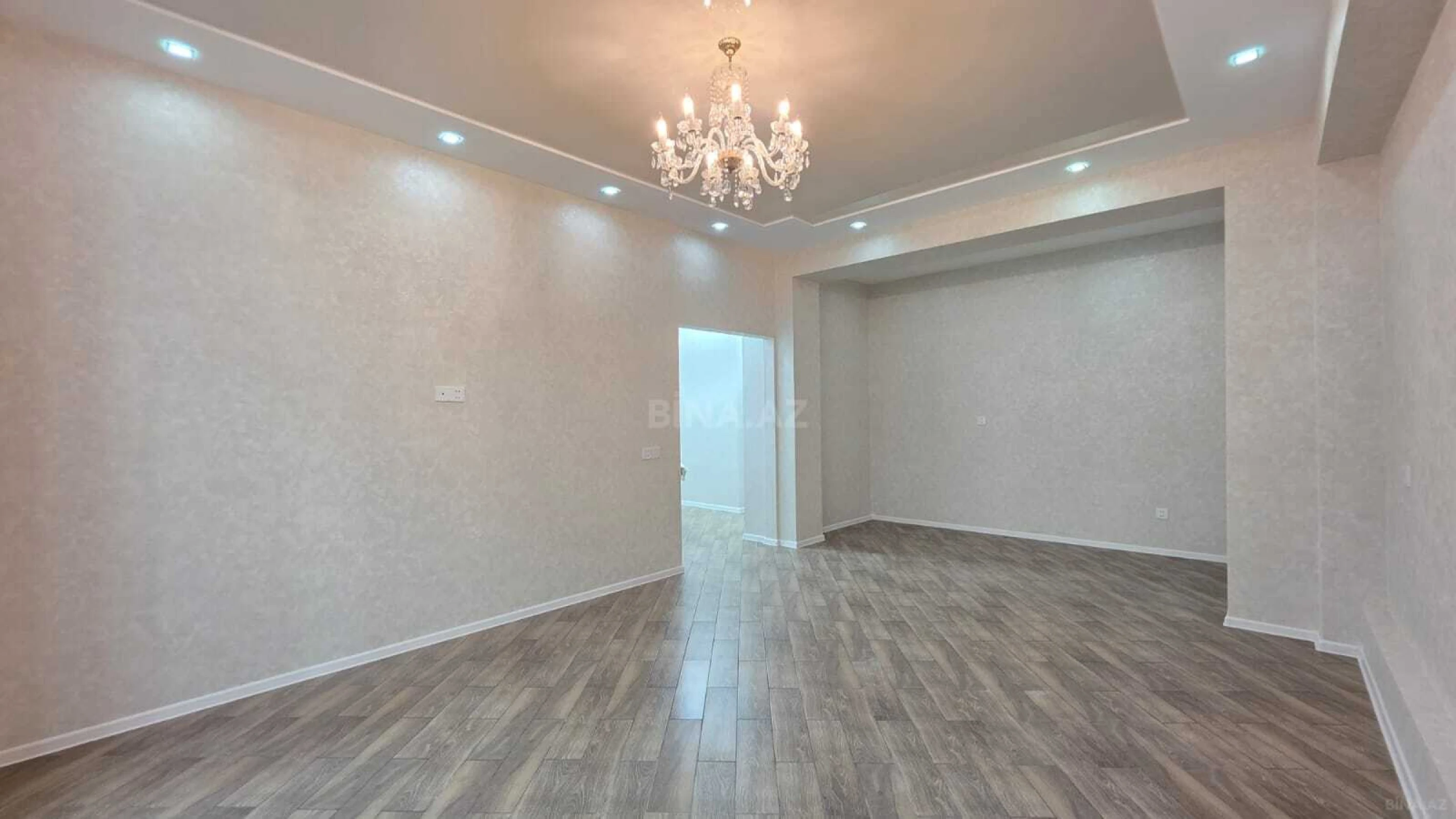 Satılır 3 otaqlı mənzil 94 m²