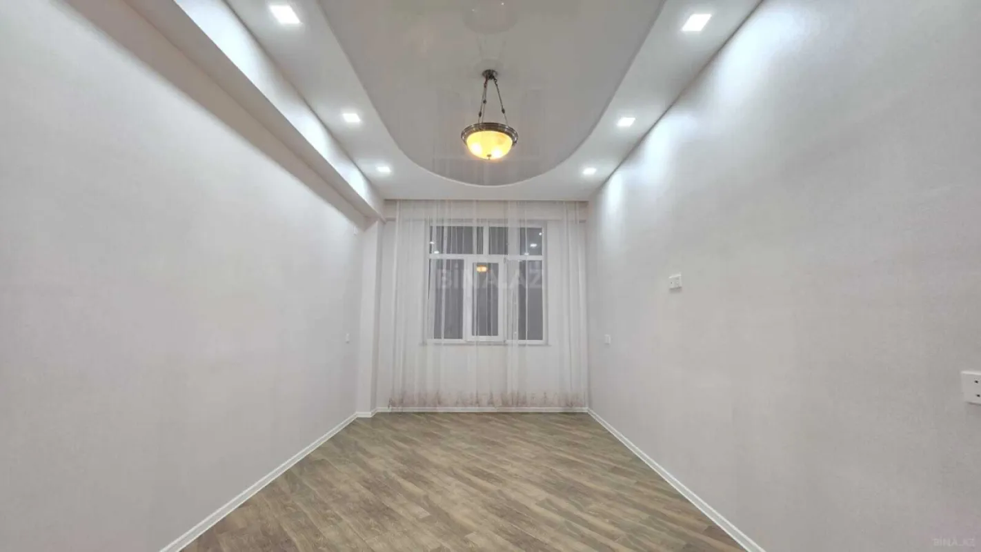 Satılır 3 otaqlı mənzil 94 m²