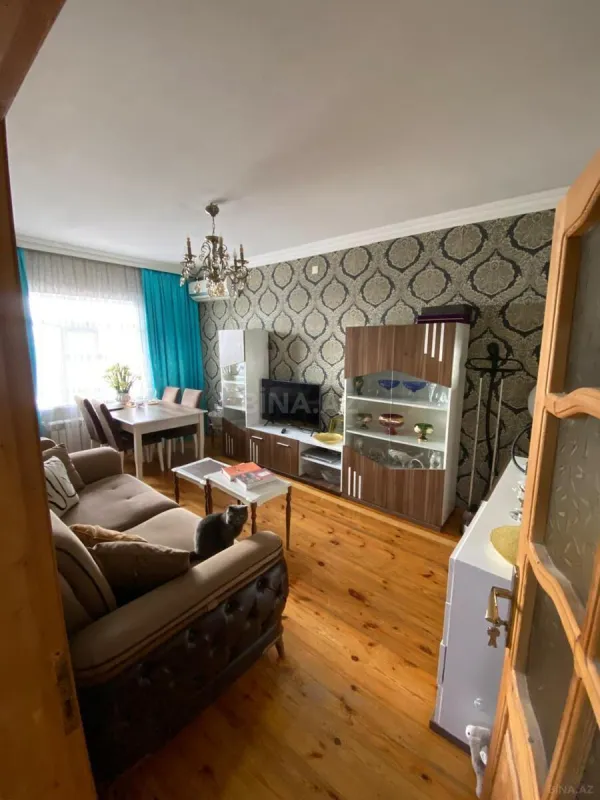 Satılır 2 otaqlı mənzil 55 m²