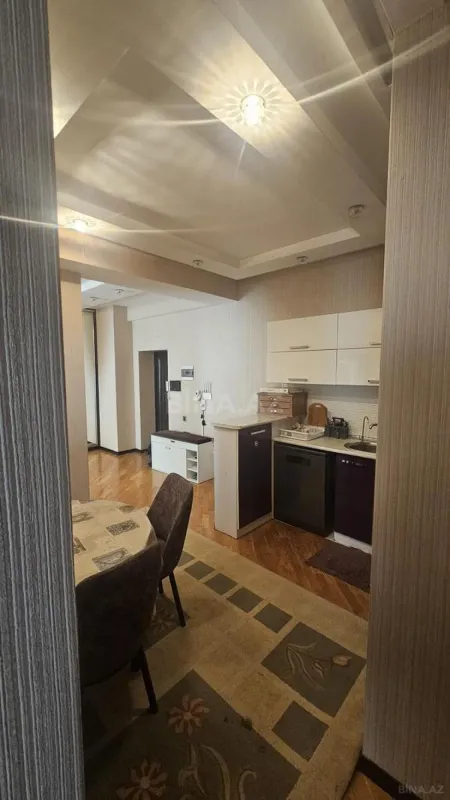 Satılır 3 otaqlı mənzil 81 m²