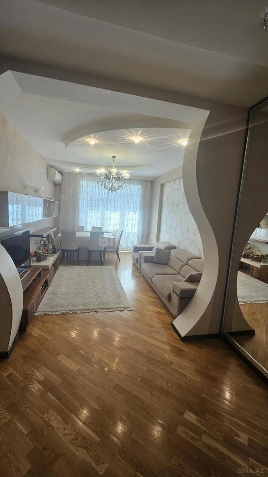 Satılır 3 otaqlı mənzil 81 m²